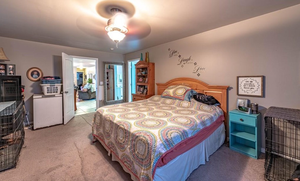 397 Erwin Hl Rd, Calhoun GA 30701-4061 exterior