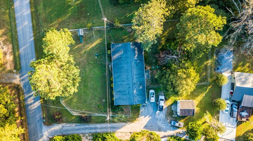 397 Erwin Hl Rd, Calhoun GA 30701-4061 exterior