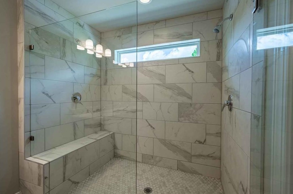 2486 Eastwood Dr, Decatur GA exterior