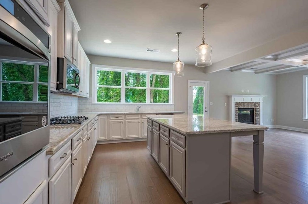 2486 Eastwood Dr, Decatur GA exterior