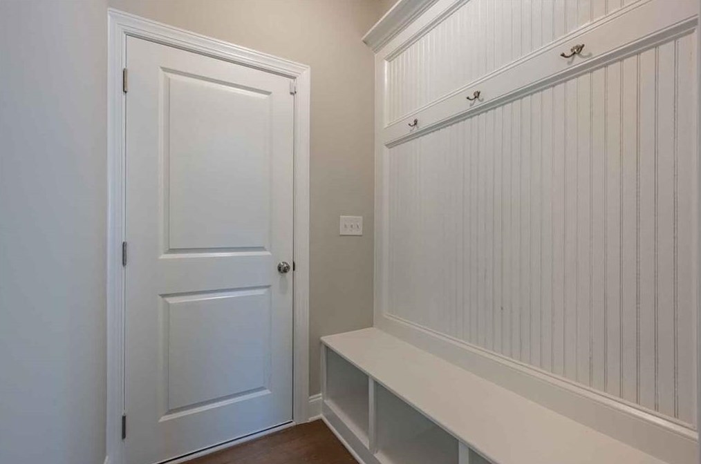 2486 Eastwood Dr, Decatur GA exterior