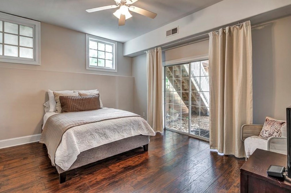 3225 Weston Pl, Atlanta GA  30327-1650 exterior