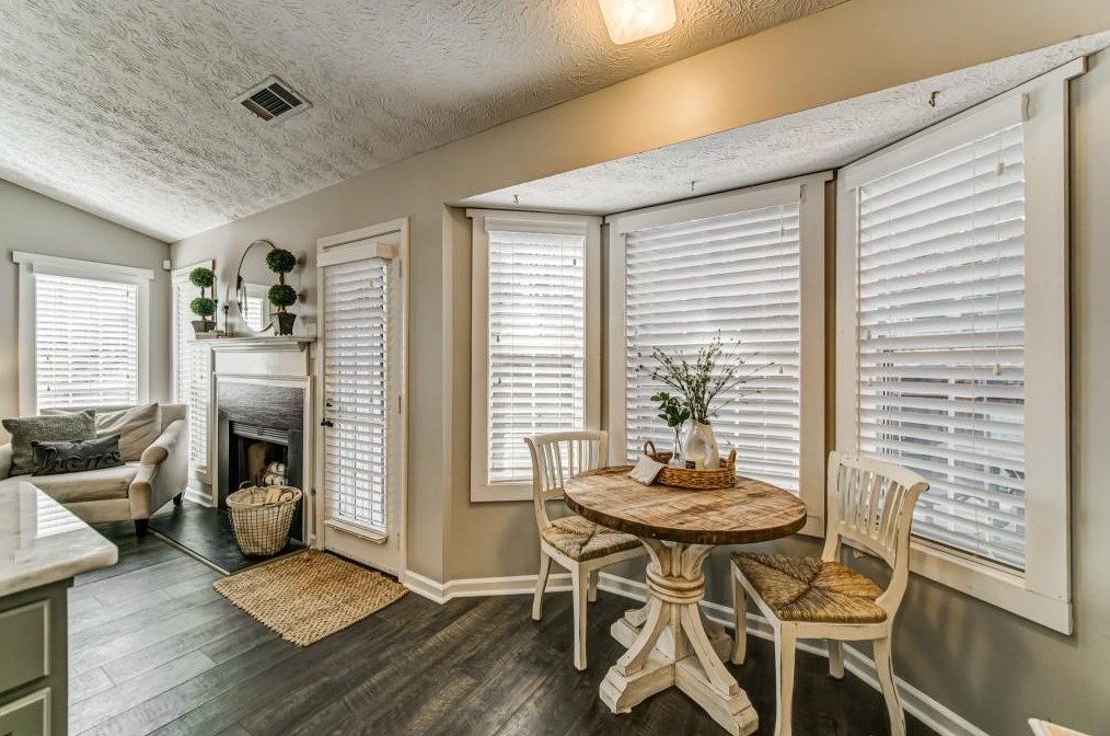 235 Preston Oaks Dr, Alpharetta GA 30022-7660 exterior