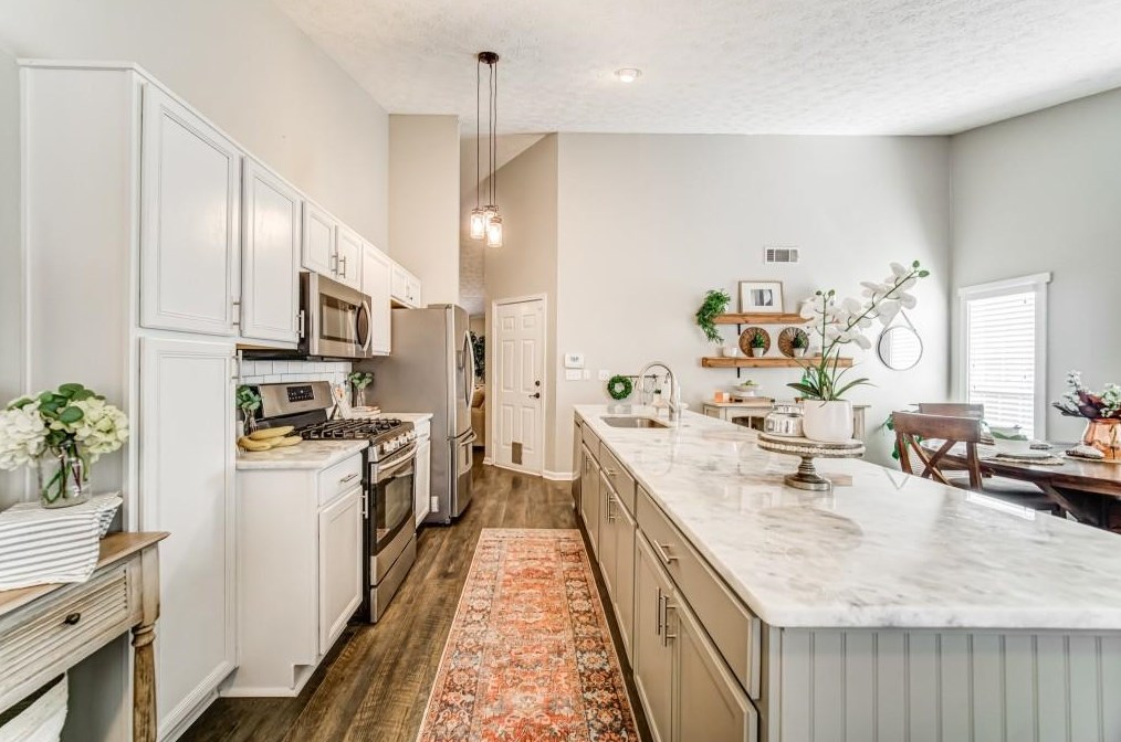 235 Preston Oaks Dr, Alpharetta GA 30022-7660 exterior