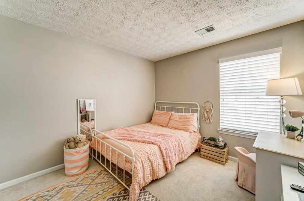 235 Preston Oaks Dr, Alpharetta GA 30022-7660 exterior