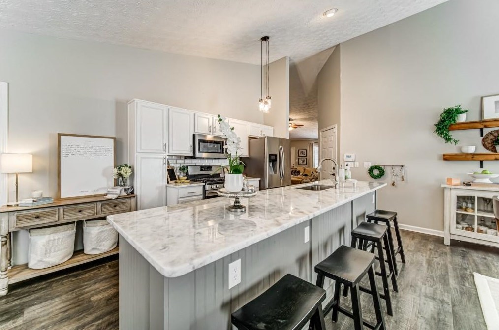 235 Preston Oaks Dr, Alpharetta GA 30022-7660 exterior