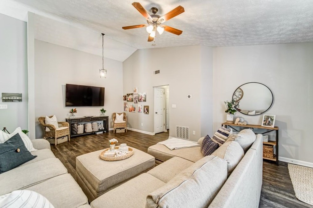 235 Preston Oaks Dr, Alpharetta GA 30022-7660 exterior