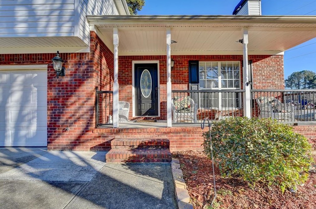 2581 Freemans Walk Path, Dacula, GA 30019-1391