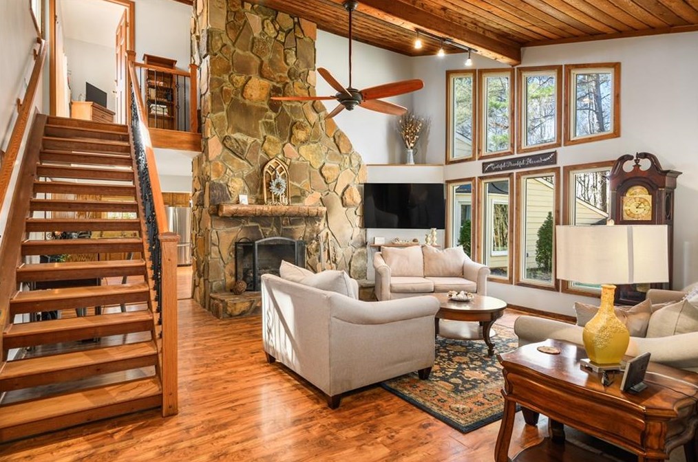 11 Frey Rd, Dallas, GA 30132-1752