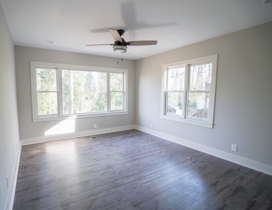 2027 Neely Ave, Atlanta GA 30344-3149 exterior