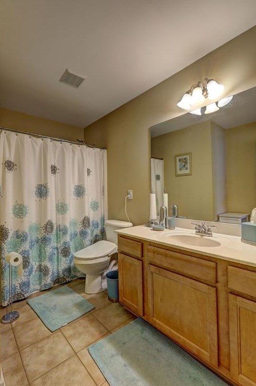 3770 Up Park Dr, Atlanta GA  30349-8747 exterior