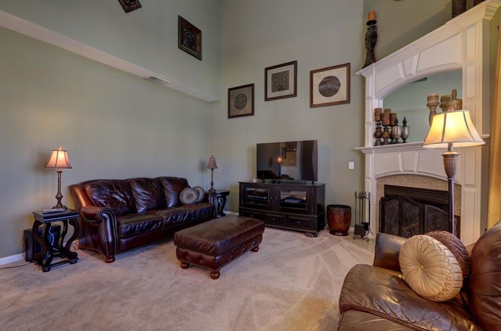 3770 Up Park Dr, Atlanta GA  30349-8747 exterior