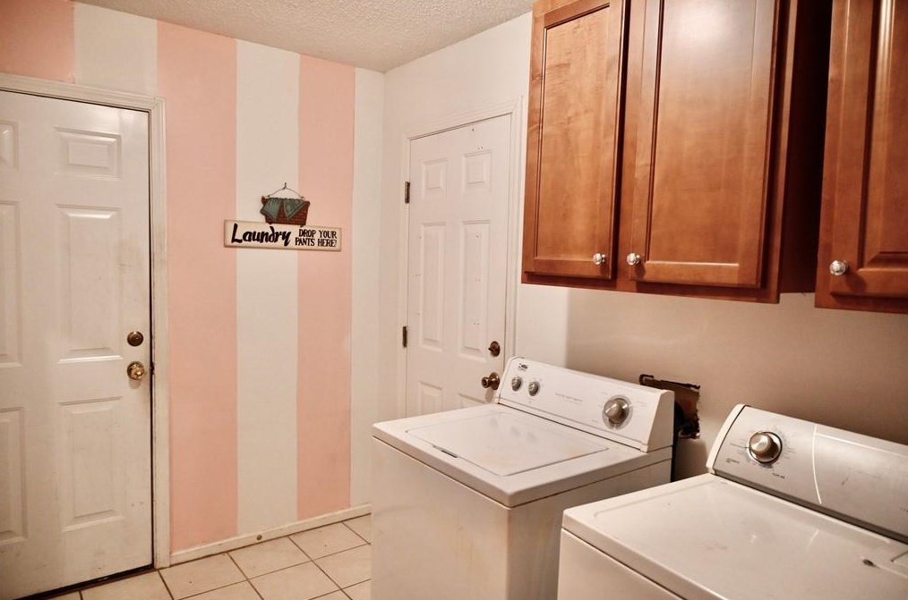 557 Victorian Cir, Dallas GA 30157-8250 exterior