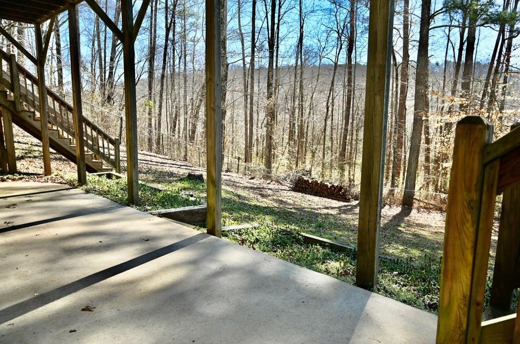 557 Victorian Cir, Dallas GA 30157-8250 exterior