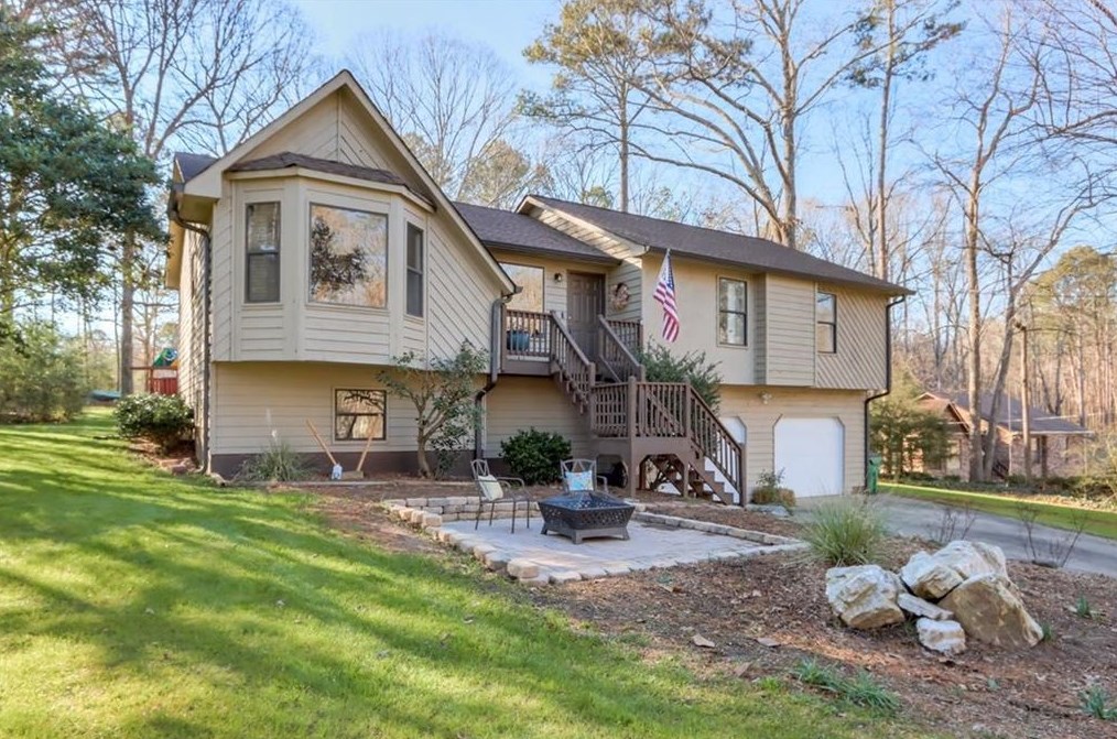 6017 Twin Pines Way, Acworth, GA 30102-1541