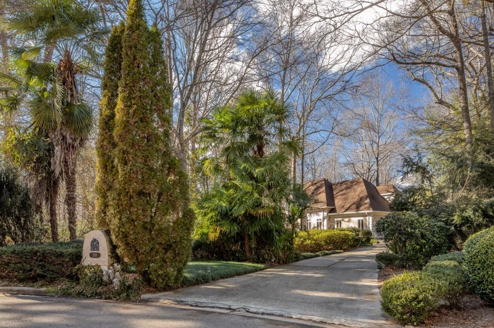 310 Riverhall Ct, Atlanta, GA 30350-3729