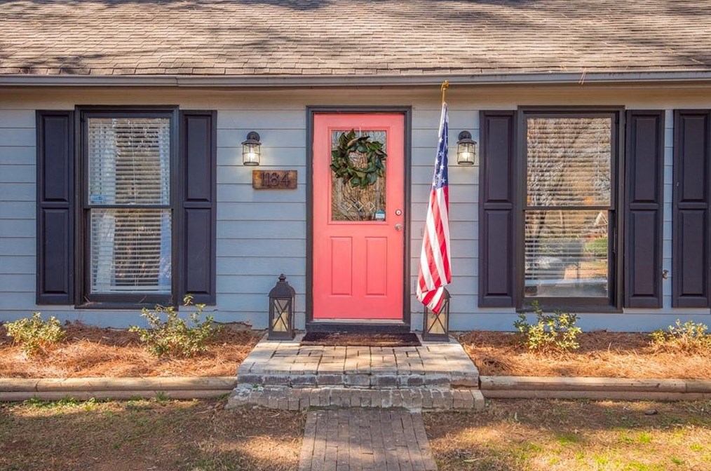 1184 Michael Ln, Decatur, GA 30033-3900