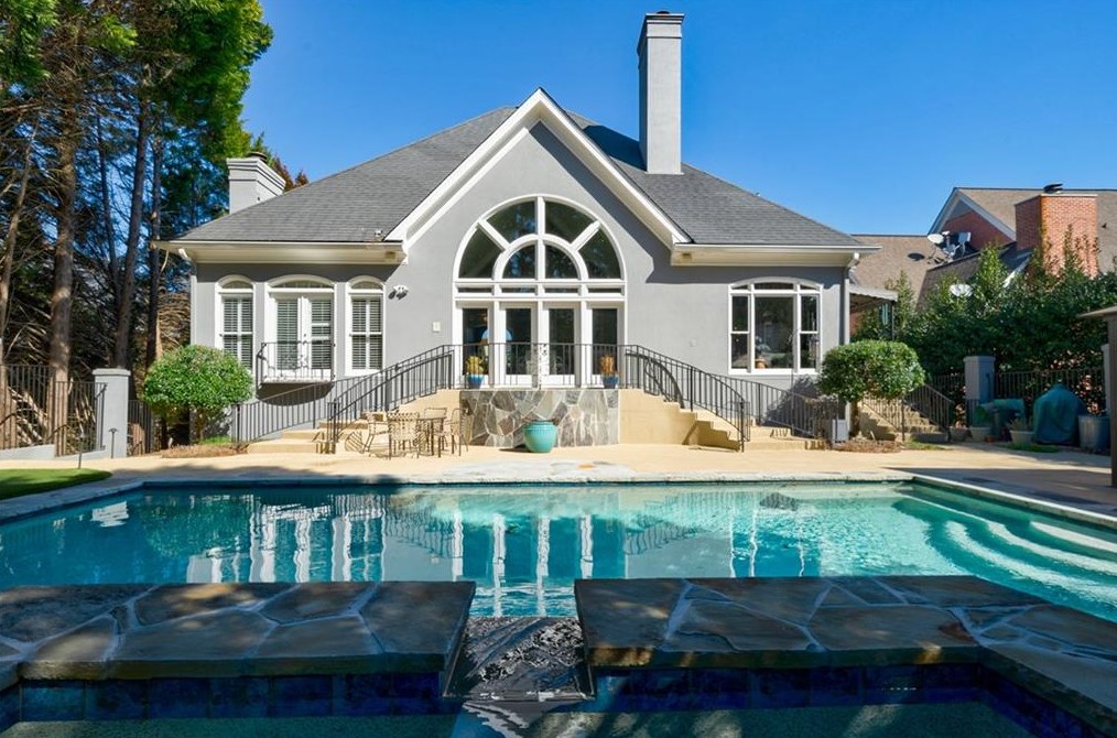 215 Windsor Gate Cv, Atlanta GA  30342-2864 exterior