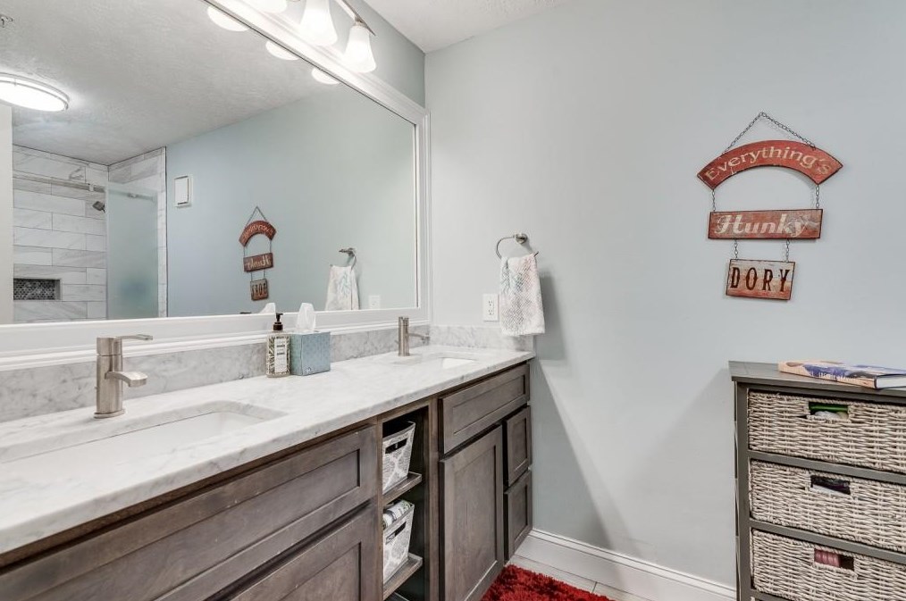 1413 Oakridge, Decatur GA 30033-2131 exterior