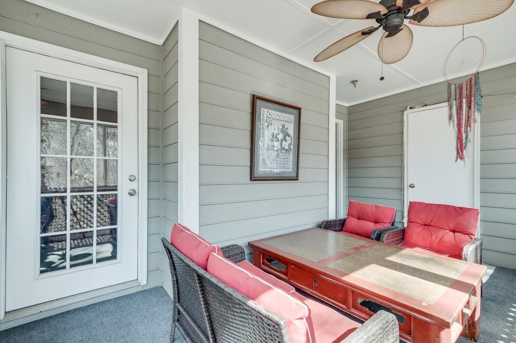 1413 Oakridge, Decatur GA 30033-2131 exterior