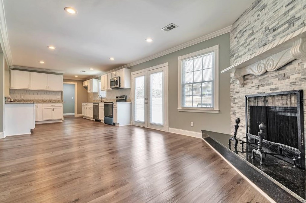 3986 Flakes Mill Rd, Decatur GA  30034-5829 exterior