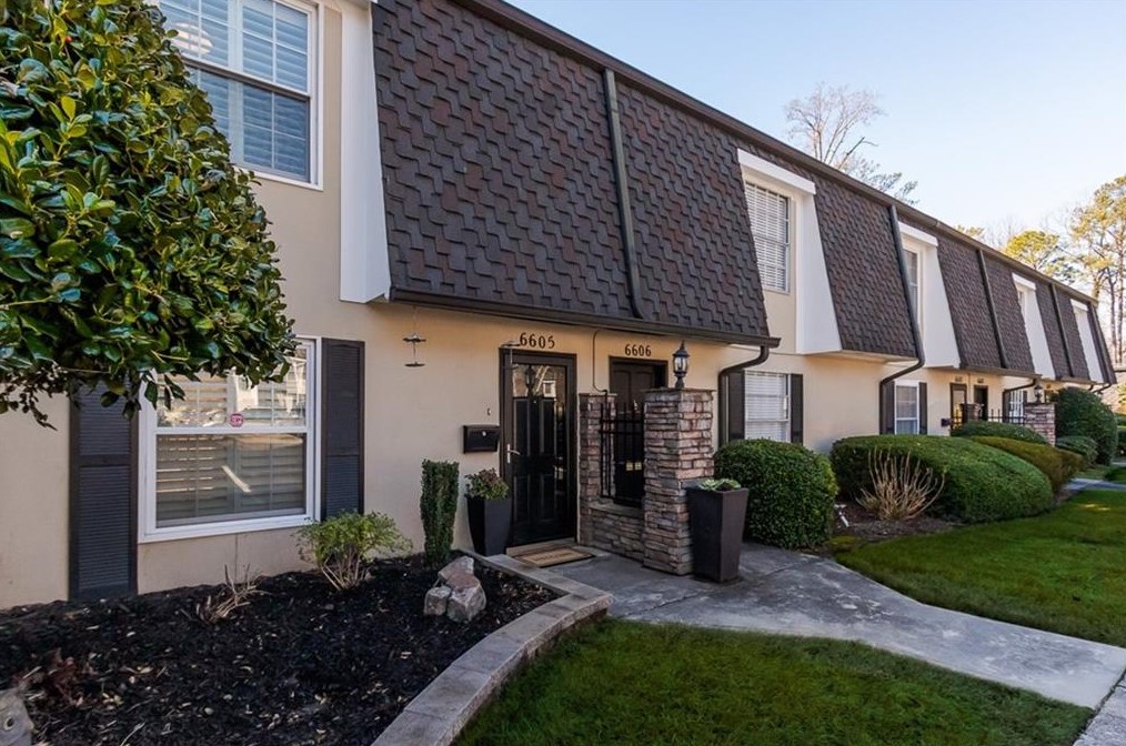 6605 Park Ave, Atlanta, GA 30342-2365