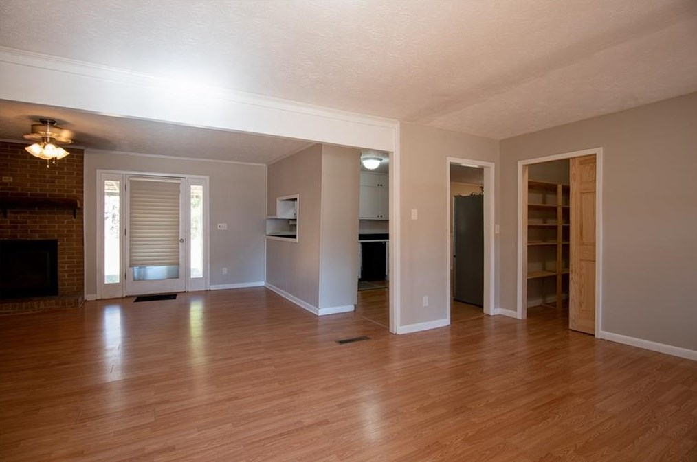 2019 Meadowbrook Cir, Conyers, GA 30094-5740