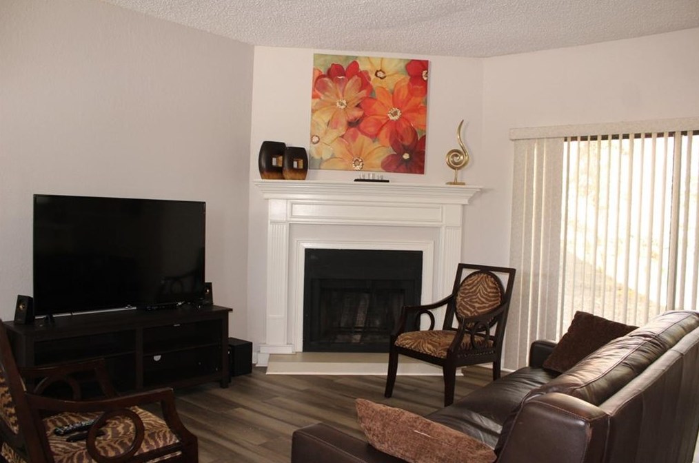 4258 Cabretta Dr, Smyrna GA exterior