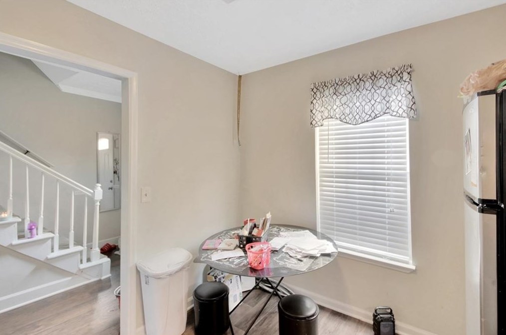 1902 Shenandoah Vly Ln, Smyrna GA  30080-8108 exterior