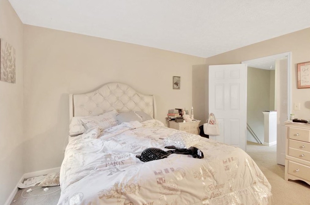 1902 Shenandoah Vly Ln, Smyrna GA  30080-8108 exterior