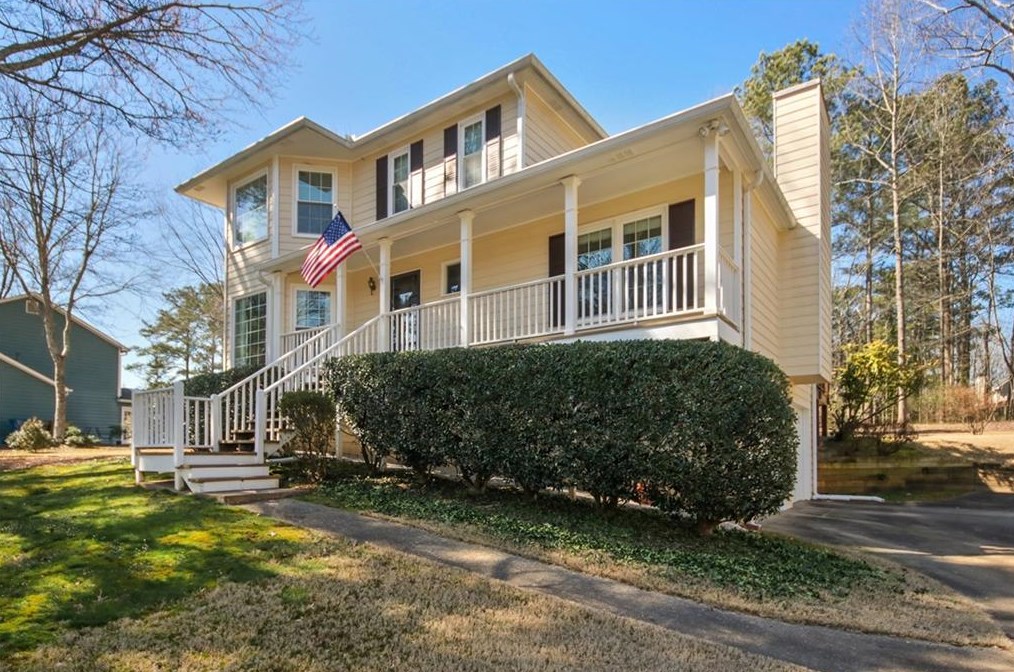 3051 Maple Ln, Alpharetta, GA 30009-1576