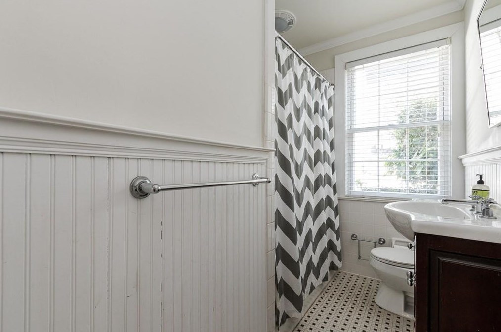 227 Woodlawn Ave, Decatur GA 30030-2312 exterior