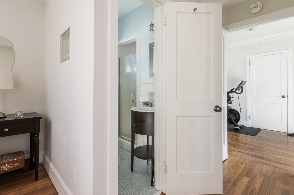 227 Woodlawn Ave, Decatur GA 30030-2312 exterior