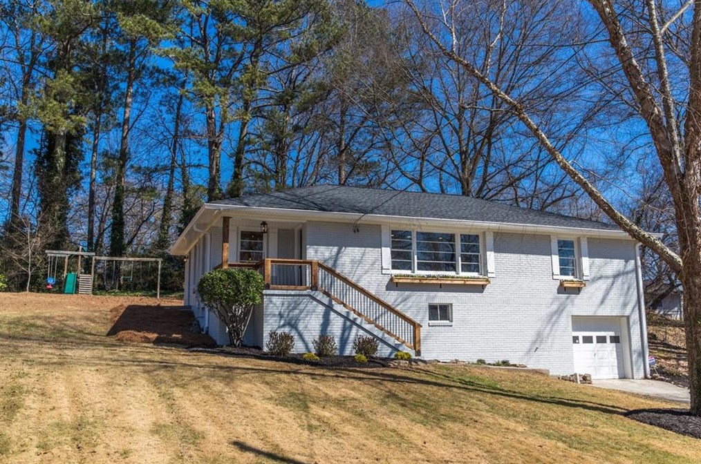 2681 Linnwood Dr, Smyrna, GA 30080-1833