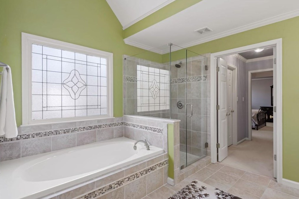 885 Highland Bnd Cv, Alpharetta GA 30022-4794 exterior