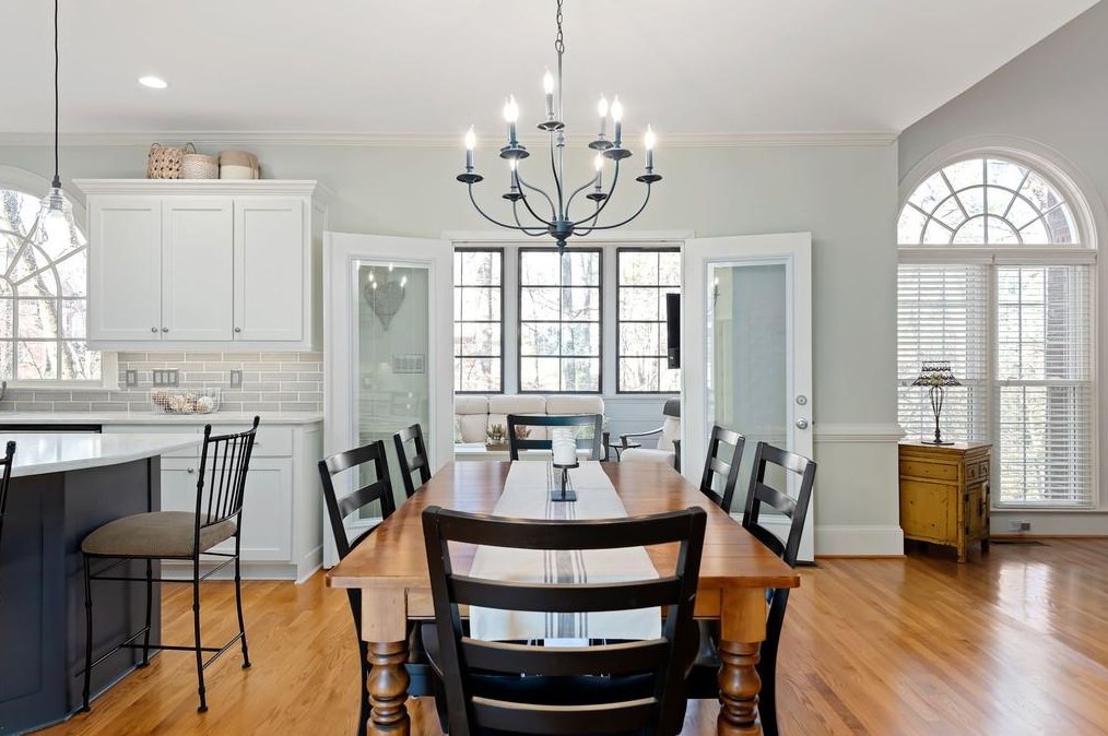 885 Highland Bnd Cv, Alpharetta GA 30022-4794 exterior