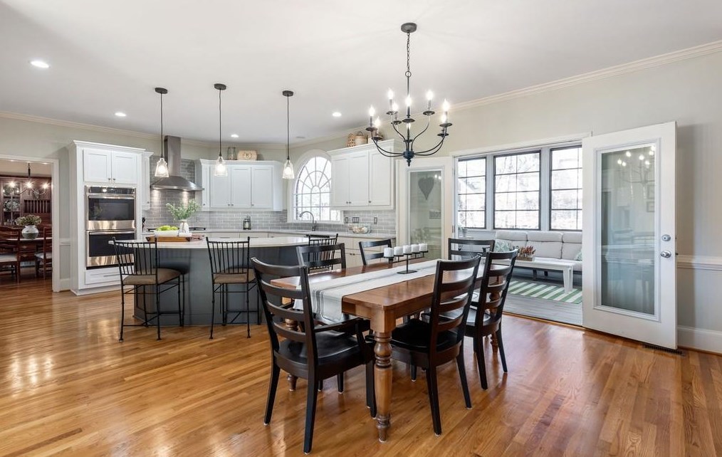 885 Highland Bnd Cv, Alpharetta GA 30022-4794 exterior