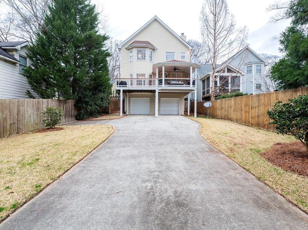 1311 Oaklawn Ave, Atlanta GA  30319-3154 exterior