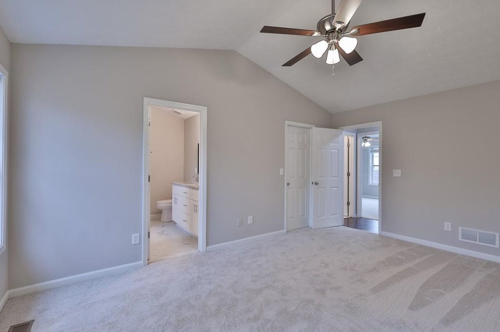 221 Oak Vista Ct, Lawrenceville GA  30044-6721 exterior