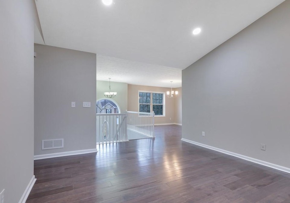 221 Oak Vista Ct, Lawrenceville GA  30044-6721 exterior