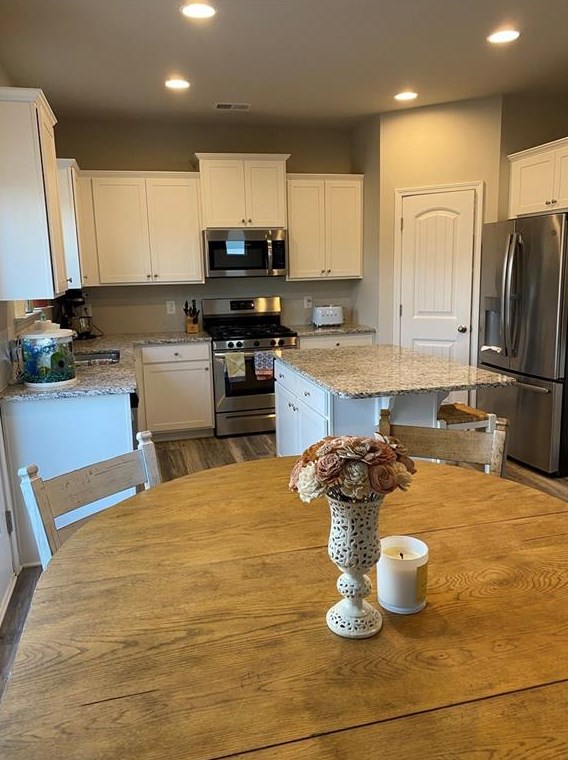 38 Thorndale Ln, Dawsonville, GA 30534