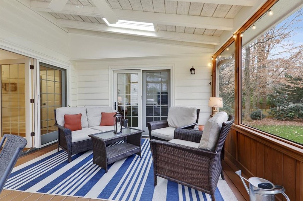 130 Barrow Downs, Alpharetta GA 30004-4014 exterior