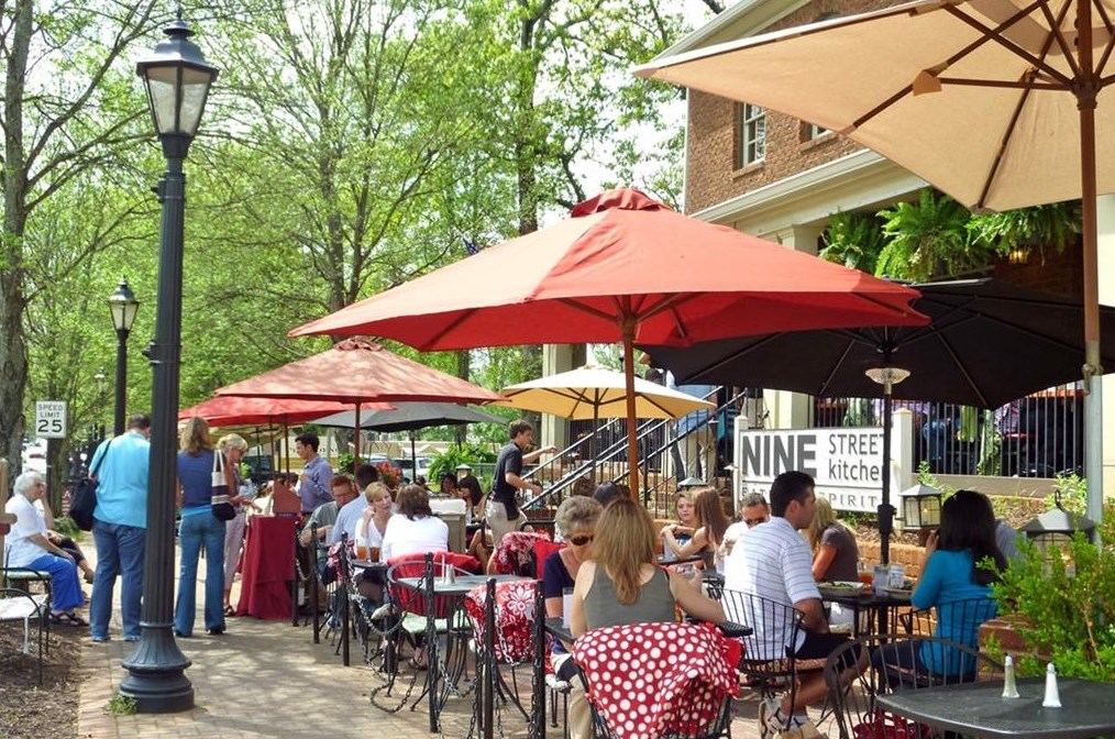 130 Barrow Downs, Alpharetta GA 30004-4014 exterior