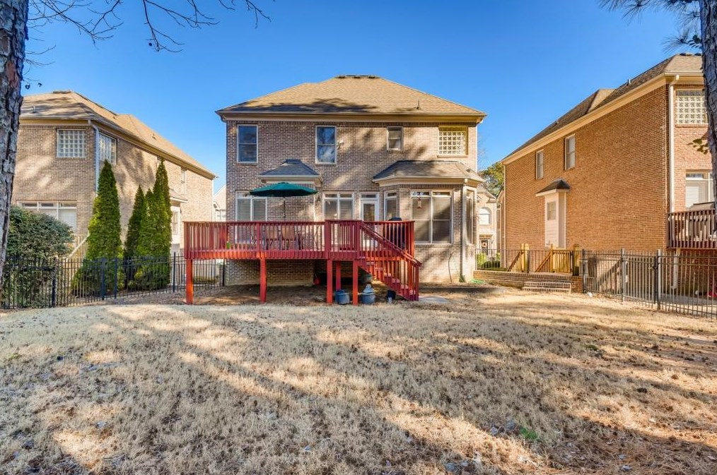 7330 Village Creek Trce, Atlanta GA 30328-6765 exterior