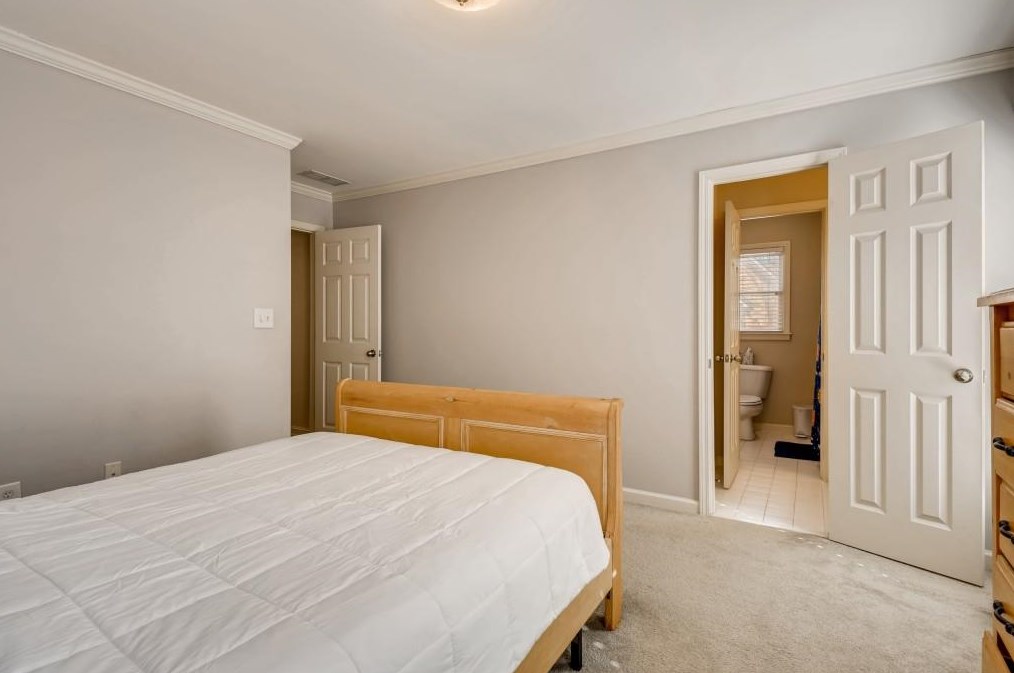 7330 Village Creek Trce, Atlanta GA 30328-6765 exterior