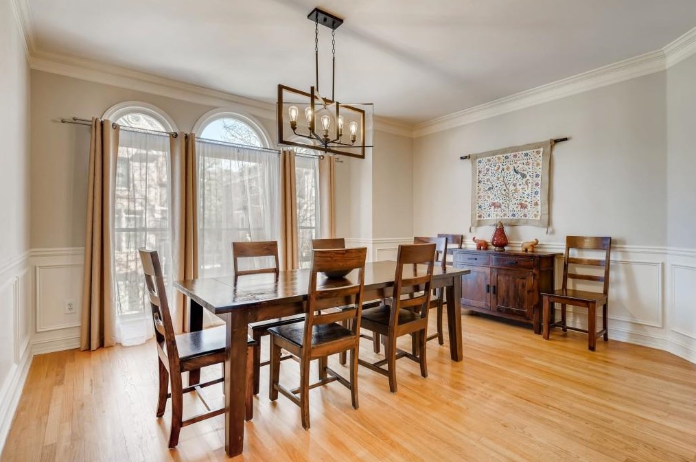 7330 Village Creek Trce, Atlanta GA 30328-6765 exterior