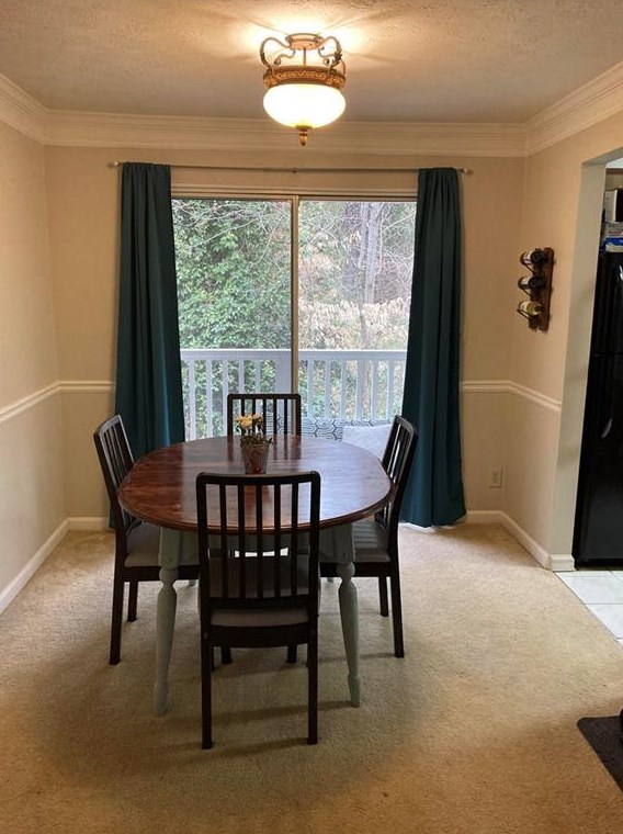 102 Sterling Ct, Alpharetta, GA 30004