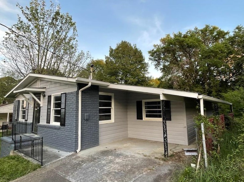 110 Shepherd Dr, Stockbridge, GA 30281