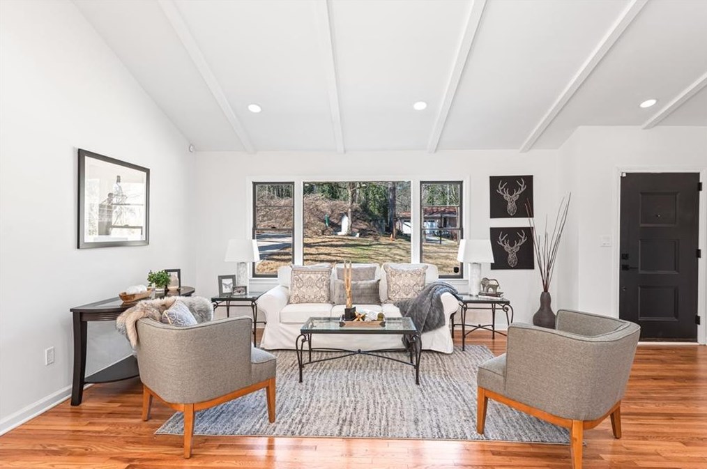 3003 Miriam Ct, Decatur GA  30032-5704 exterior