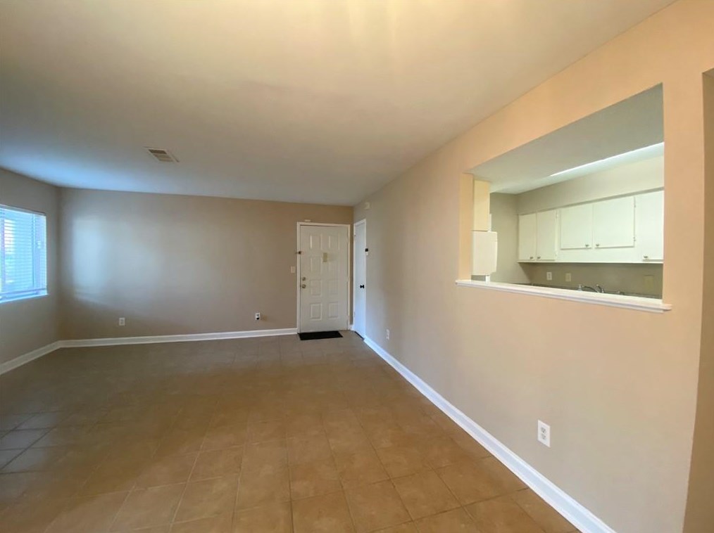 1110 Wingate Way, Atlanta GA  30350-4946 exterior